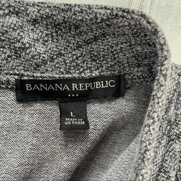 Banana Republic Sleeveless Grey Vest - Picture 8 of 8